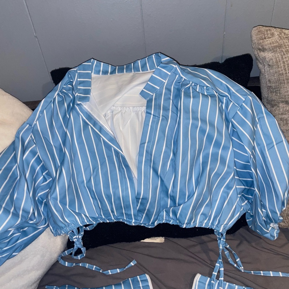 Pretty blue and white 2 piece skirt set.